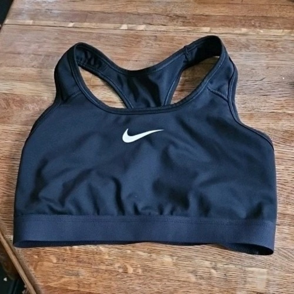 New NIKE DRI-FIT S/P Black Sports Yoga Runner Bra Wireless White Front Swish